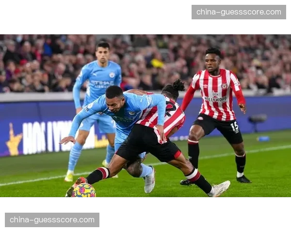 “布伦特福德0-0战平水晶宫，全场两队合计获得23次角球均无建树”